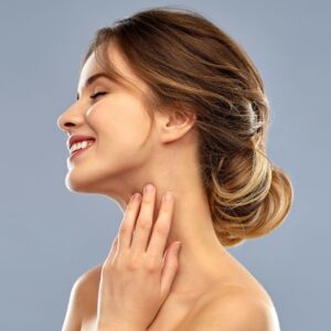 how to get more defined jawline